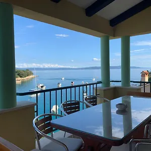 Villamar Beachfront With Free Private Parking , Rabac Kroatien